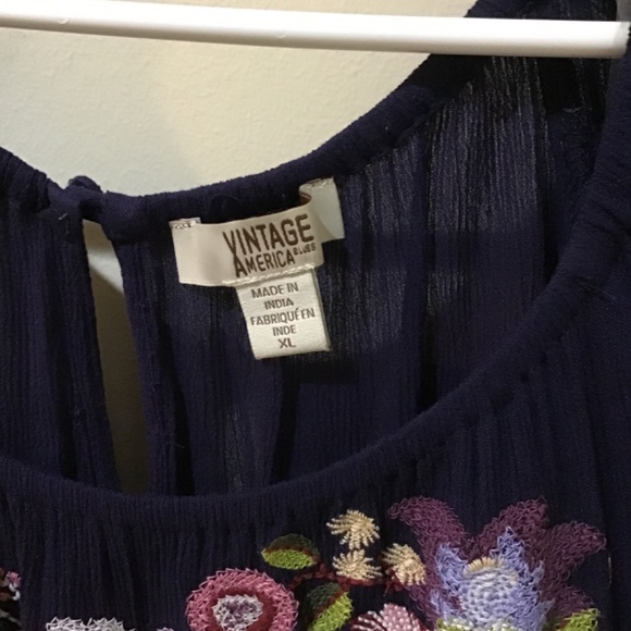 Navy tunic with floral embroidery - Picture 4 of 4